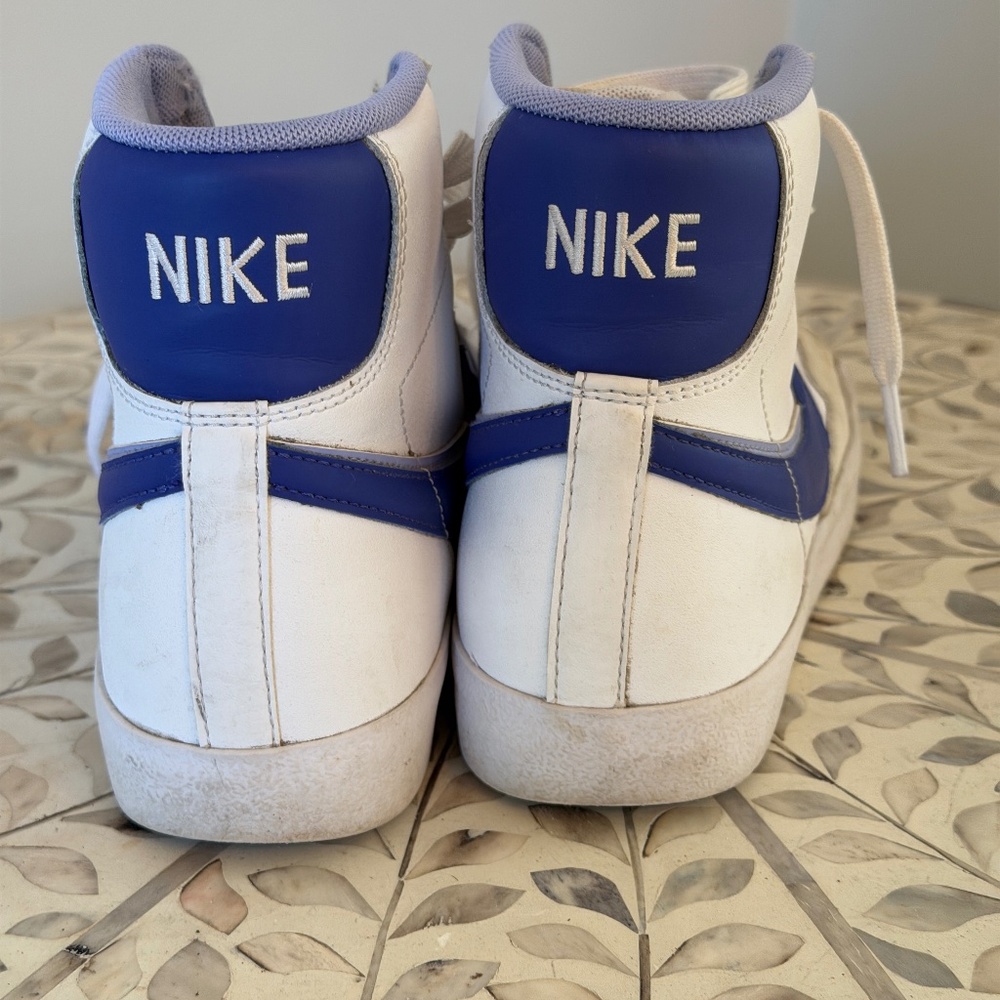 Gently Worn Nike high Top Blazer